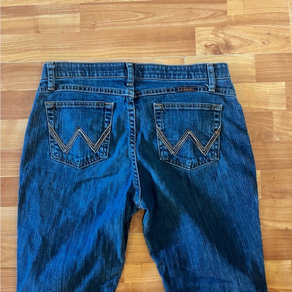 Wrangler Women's Blue Boot Cut Jeans - Picture 1 of 4